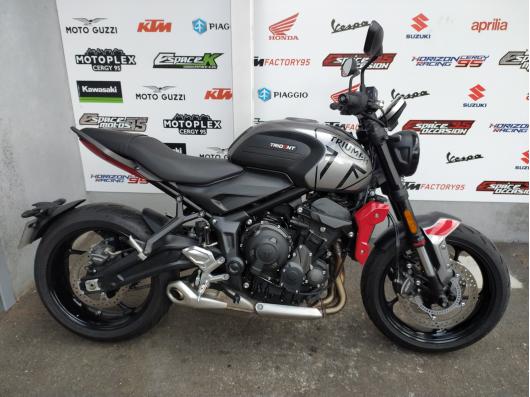 TRIUMPH TRIDENT 660